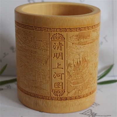 特價(jià)竹雕刻筆筒 融合創(chuàng)意工藝與文化內(nèi)涵的商務(wù)禮品新選擇